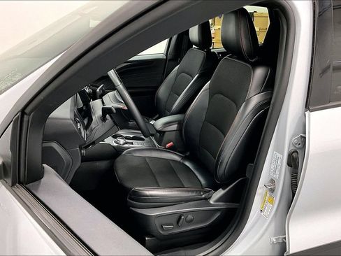 Used 2025 Ford Escape ST-Line AWD/4WD image 28