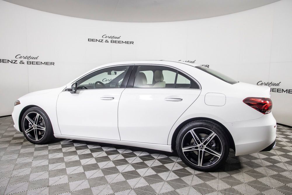 Used 2022 Mercedes-Benz A 220 image 11