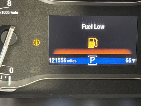 Used 2017 Honda Pilot Touring image 28
