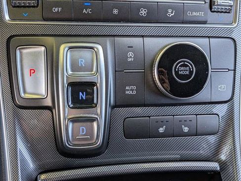 Used 2023 Hyundai Santa Fe SEL FWD image 12