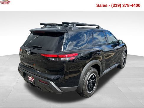 Used 2024 Nissan Pathfinder Rock Creek AWD/4WD image 5