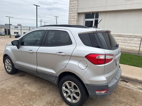 Used 2018 Ford EcoSport SE FWD image 6