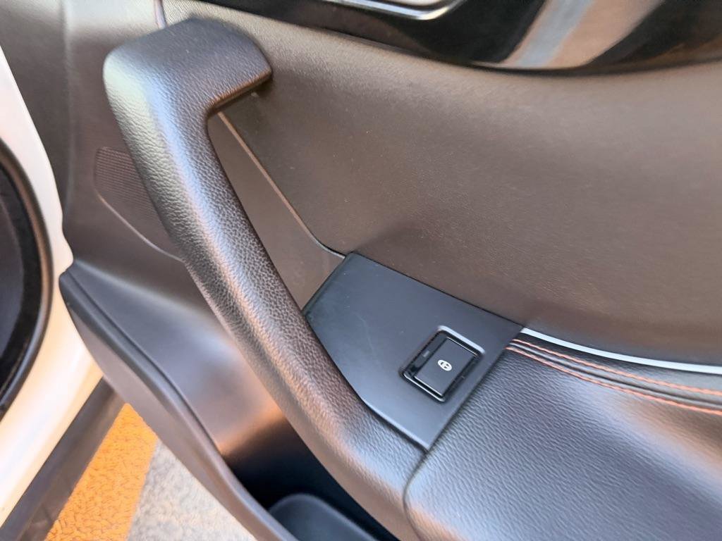 Used 2018 Jaguar F-PACE Prestige AWD/4WD image 24