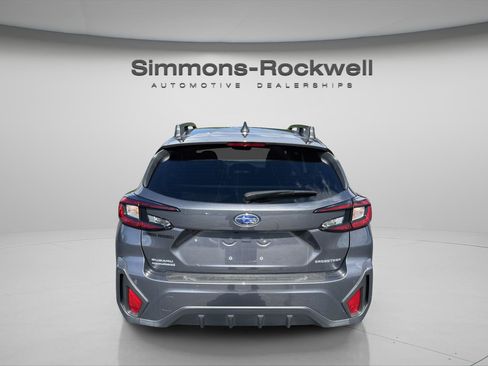 Used 2024 Subaru Crosstrek 2.5i Limited AWD/4WD image 4