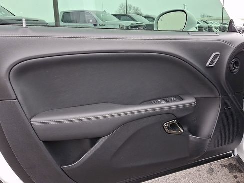 Used 2023 Dodge Challenger SRT Hellcat image 10