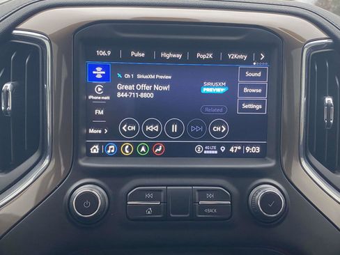 Used 2023 Chevrolet Silverado 2500 High Country w/ Z71 Off-Road Package image 28