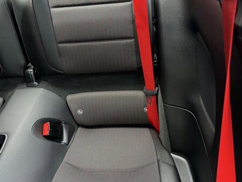Used 2019 Porsche 911 Carrera T RWD image 45
