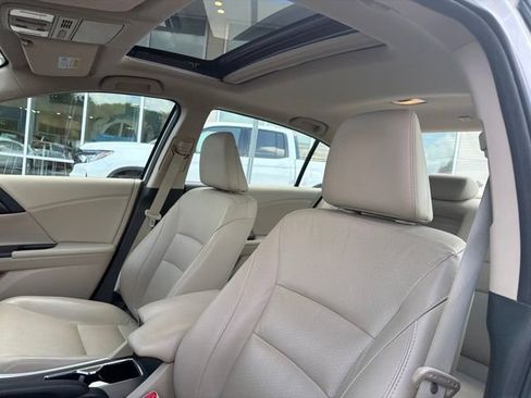 Used 2015 Honda Accord EX-L image 14