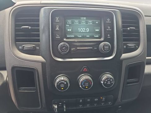 Used 2016 RAM 2500 Tradesman w/ Chrome Appearance Group AWD/4WD image 10
