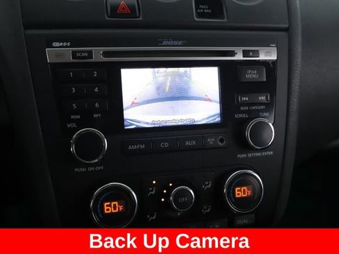 Used 2011 Nissan Altima 2.5 S w/ 2.5S Premium Pkg FWD image 3