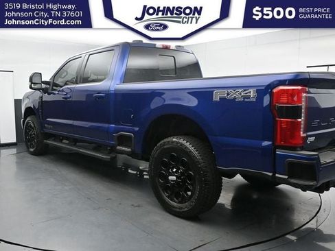 New 2026 Ford F250 Lariat w/ Black Appearance Package AWD/4WD image 9
