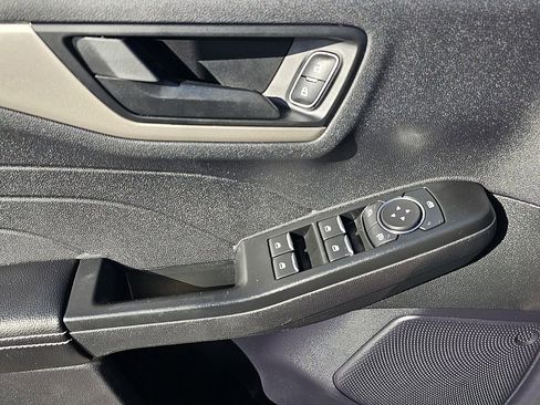 Used 2022 Ford Escape SE w/ Convenience Package FWD image 26