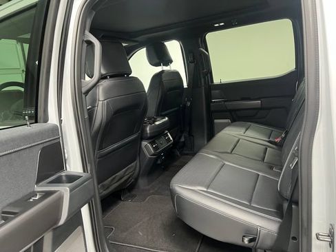Used 2025 Ford F150 Lariat AWD/4WD image 44