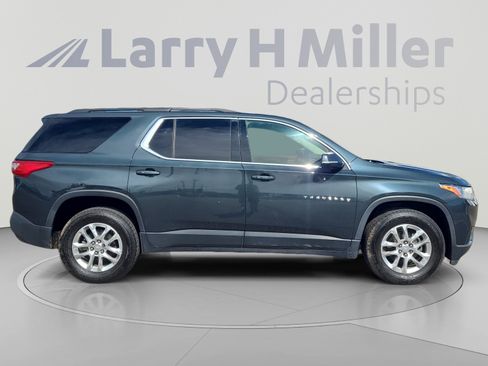 Used 2019 Chevrolet Traverse LT FWD image 6