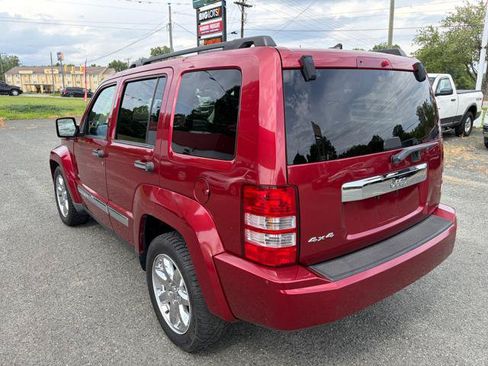 Used 2012 Jeep Liberty Sport AWD/4WD image 5
