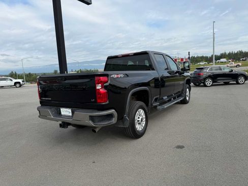 Certified 2026 Chevrolet Silverado 2500 LT w/ Convenience Package AWD/4WD image 13