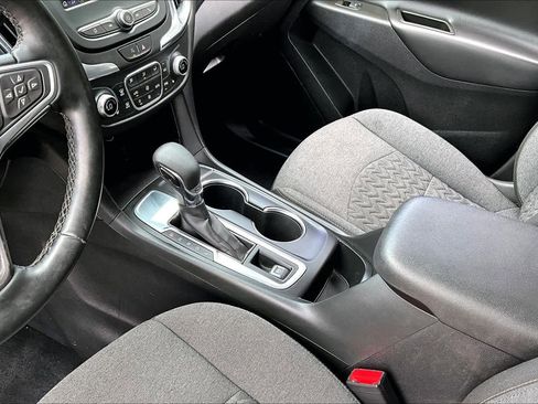 Used 2023 Chevrolet Equinox LT FWD image 15