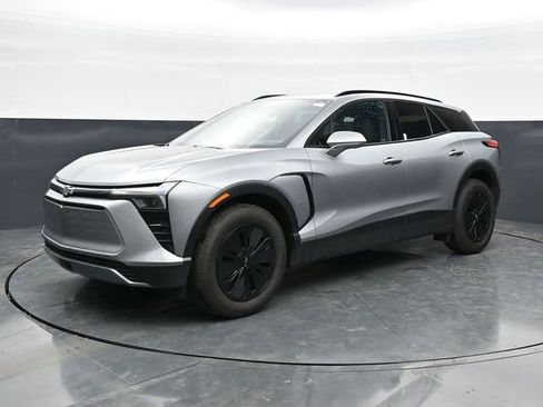 New 2025 Chevrolet Blazer EV LT FWD image 4