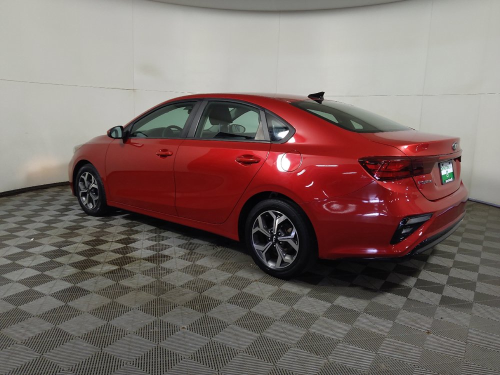 Used 2021 Kia Forte LXS FWD image 3