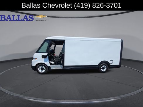 Used 2024 Chevrolet Brightdrop 600 AWD/4WD image 5