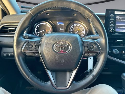 Used 2024 Toyota Camry SE FWD image 15