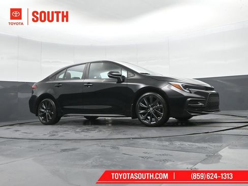 Used 2024 Toyota Corolla XSE image 40