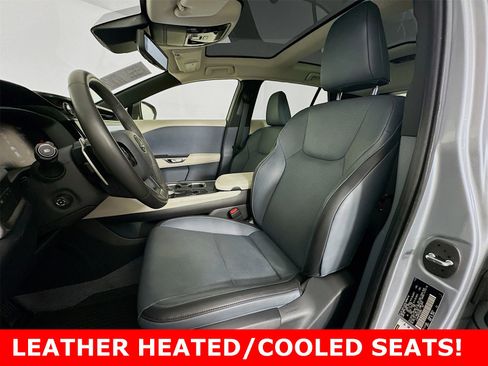 Used 2023 Lexus RZ 450e Premium w/ Technology Package image 10