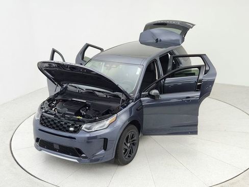 Certified 2025 Land Rover Discovery Sport S image 15