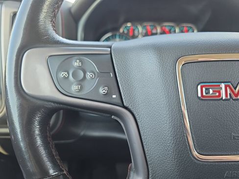 Used 2018 GMC Sierra 1500 SLT AWD/4WD image 17
