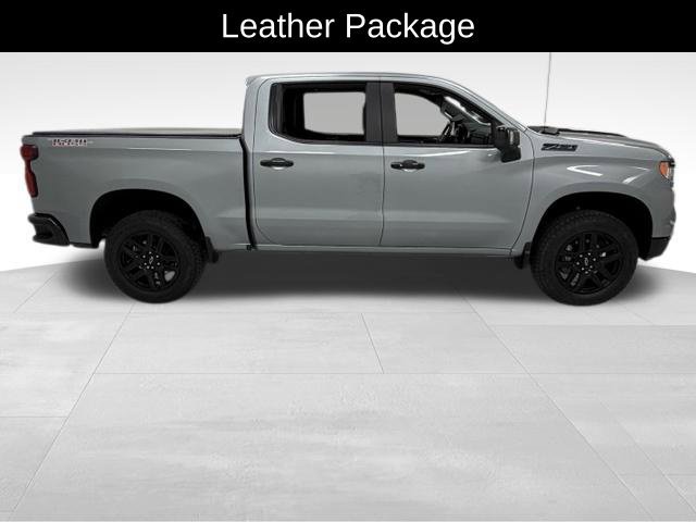 Used 2024 Chevrolet Silverado 1500 LT Trail Boss w/ LT Trail Boss Premium Package AWD/4WD image 5