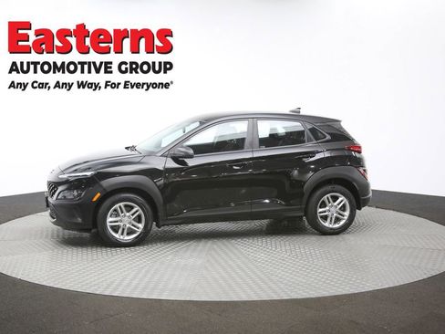 Used 2022 Hyundai Kona SE w/ Winter Weather Package image 57