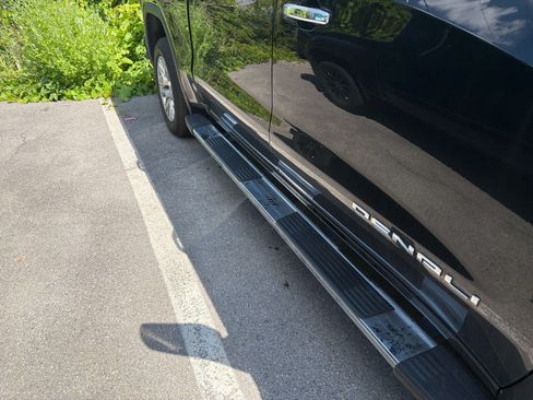 Used 2022 GMC Sierra 1500 Denali AWD/4WD image 18