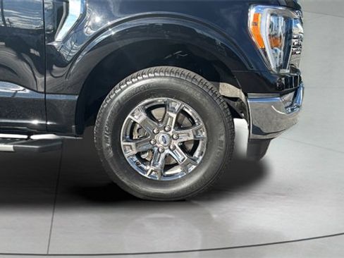 Certified 2023 Ford F150 XLT w/ Equipment Group 302A High image 17