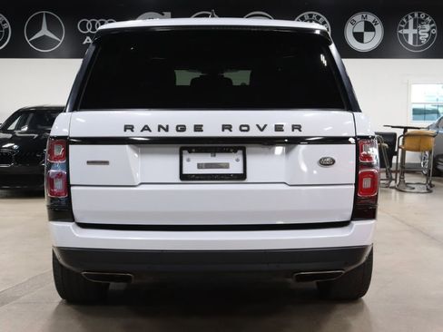 Used 2019 Land Rover Range Rover Supercharged image 4