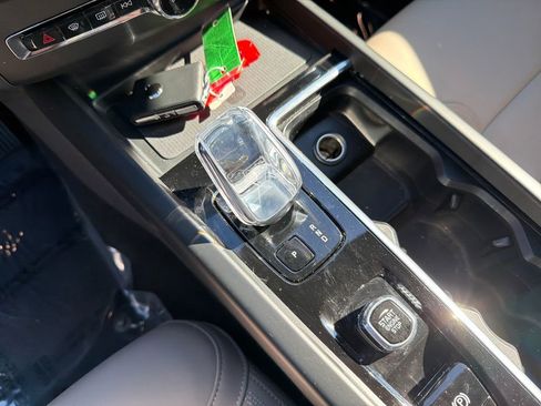 Used 2026 Volvo XC60 B5 Plus w/ Protection Package Premier image 29