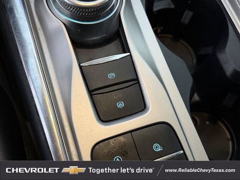 Used 2020 Ford Explorer XLT w/ Equipment Group 202A RWD image 20