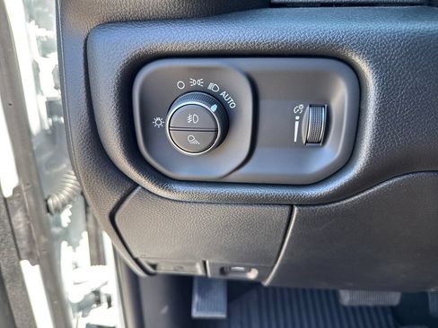 New 2026 RAM 2500 Tradesman AWD/4WD image 12