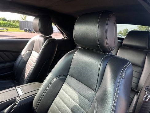 Used 2014 Ford Mustang Premium w/ Comfort Package RWD image 13