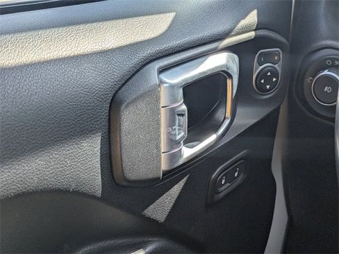 Used 2019 Jeep Wrangler Unlimited Sport S image 23
