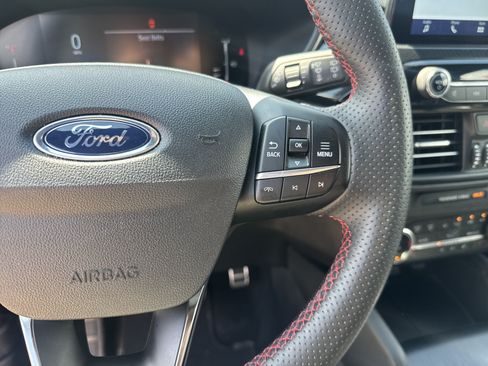 Used 2024 Ford Escape ST-Line AWD/4WD image 19