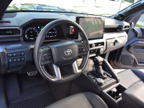 Used 2025 Toyota 4Runner TRD Sport Premium AWD/4WD image 41