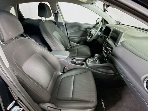 Certified 2023 Hyundai Kona SEL AWD/4WD image 27