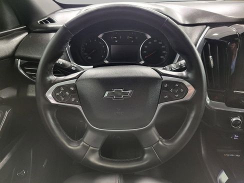 Used 2023 Chevrolet Traverse RS AWD/4WD image 5