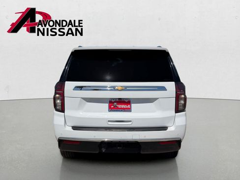 Used 2021 Chevrolet Suburban LT RWD image 5