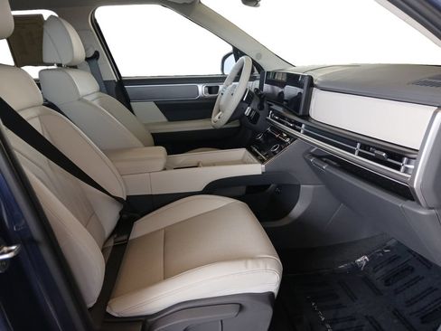 Used 2026 Hyundai Santa Fe SEL FWD image 15