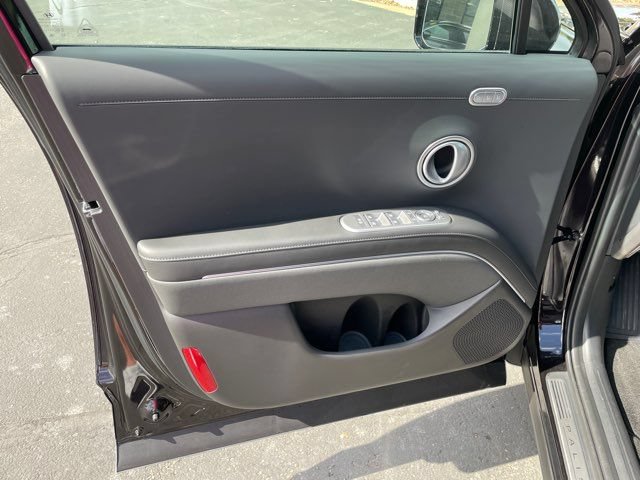 Used 2026 Hyundai Palisade Calligraphy AWD/4WD image 16