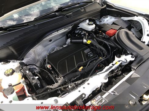 Used 2021 Chevrolet TrailBlazer LT FWD image 24