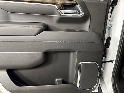 New 2025 GMC Sierra 1500 Elevation w/ Elevation Premium Package image 22