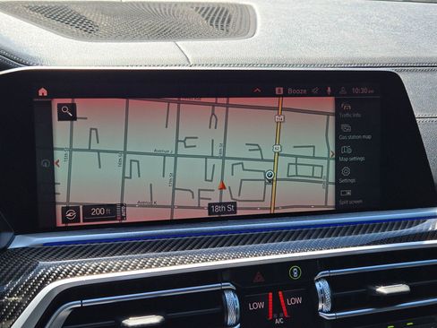 Used 2021 BMW X5 M50i AWD/4WD image 19