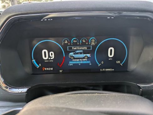 Used 2021 Ford F150 Lariat image 9